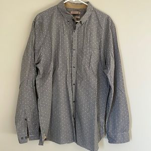 Banana republic heritage tailored slim fit but not sure, size extra large